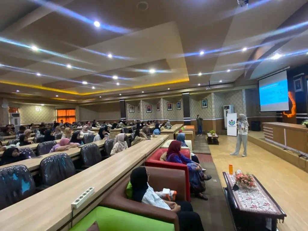 Kuliah_Umum_Menggunakan_Wikipedia_dalam_Pembelajaran_di_Universitas_Airlangga
